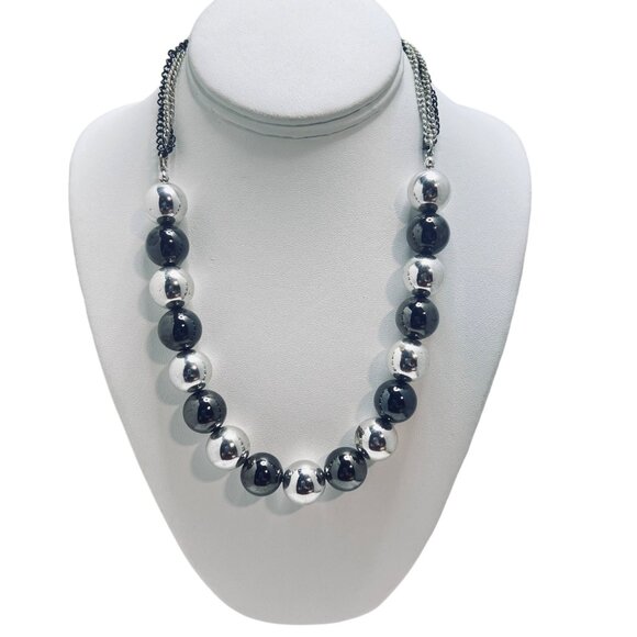 Vintage Chunky Two Tone Silver Balls Necklace (5457) - Picture 2 of 7